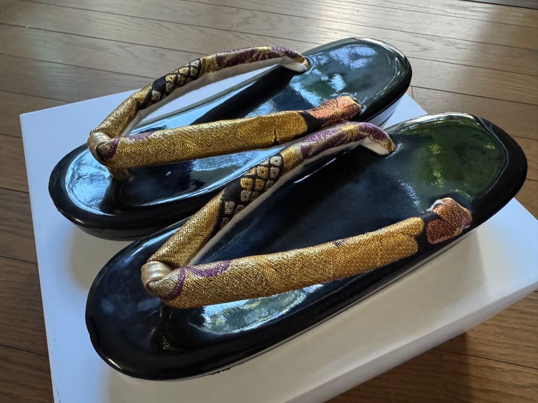 8月末まで❕最終値下げ【一蔵】 和装バッグ＆草履セット★金 黒 紫 橙★花柄