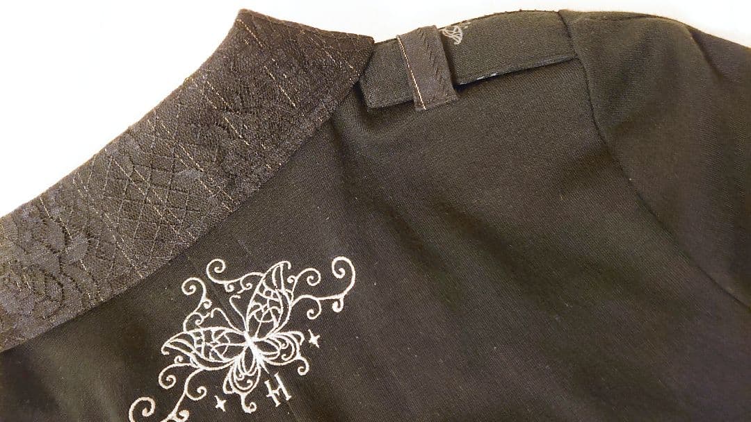 Honey 黒 クロップドジャケット h.NAOTO