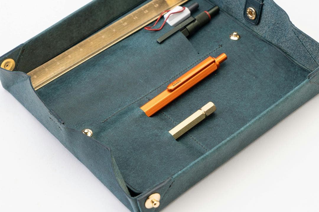 plows プロウズ ロールペンケース ペントレイ 青系