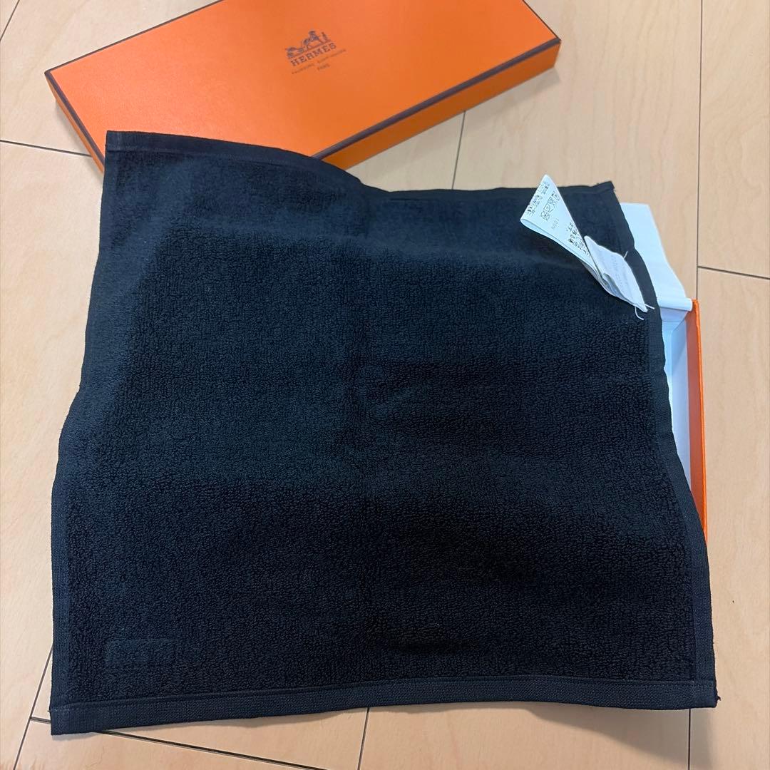 鑑定済✨　エルメス HERMES ハンドタオル ハンカチ 2点セット