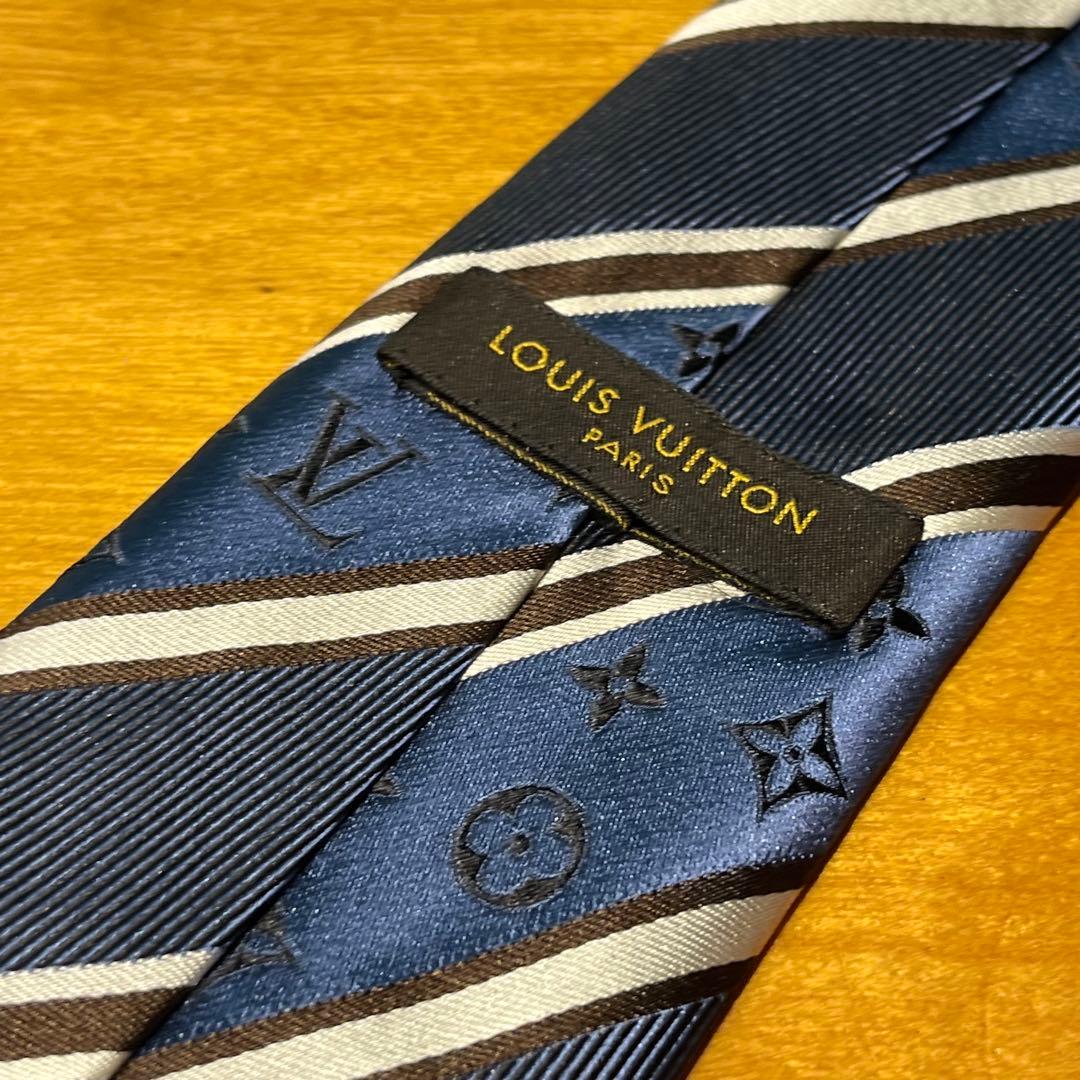 ルイ・ヴィトン ネクタイ ネイビーブルー